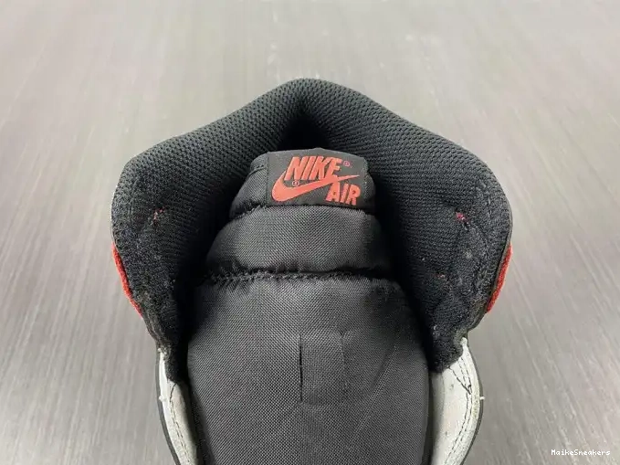 MaikeSneakers 'Track OG High Air 555088-112 Retro Red' Jordan 1 0519